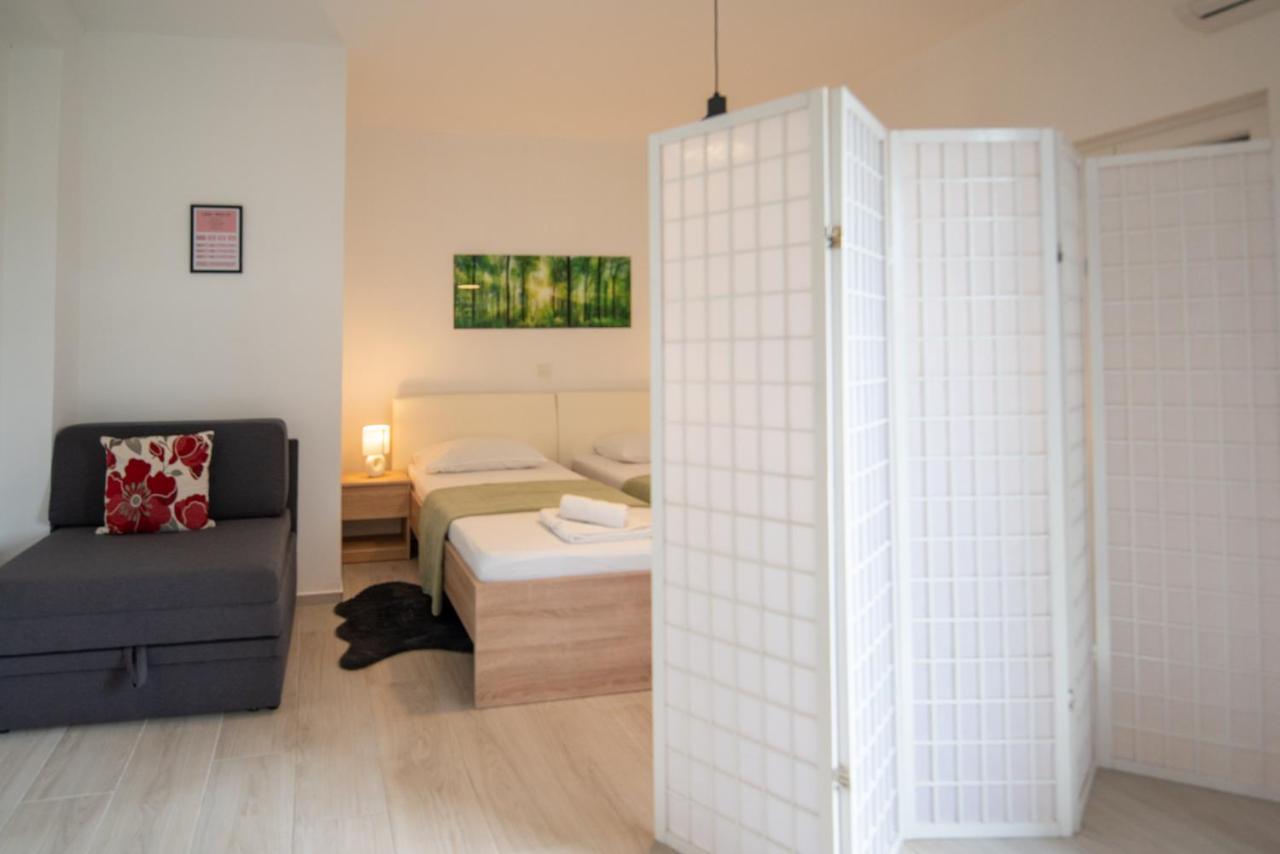 Apartamento Apartman L&A Biograd Na Moru Exterior foto
