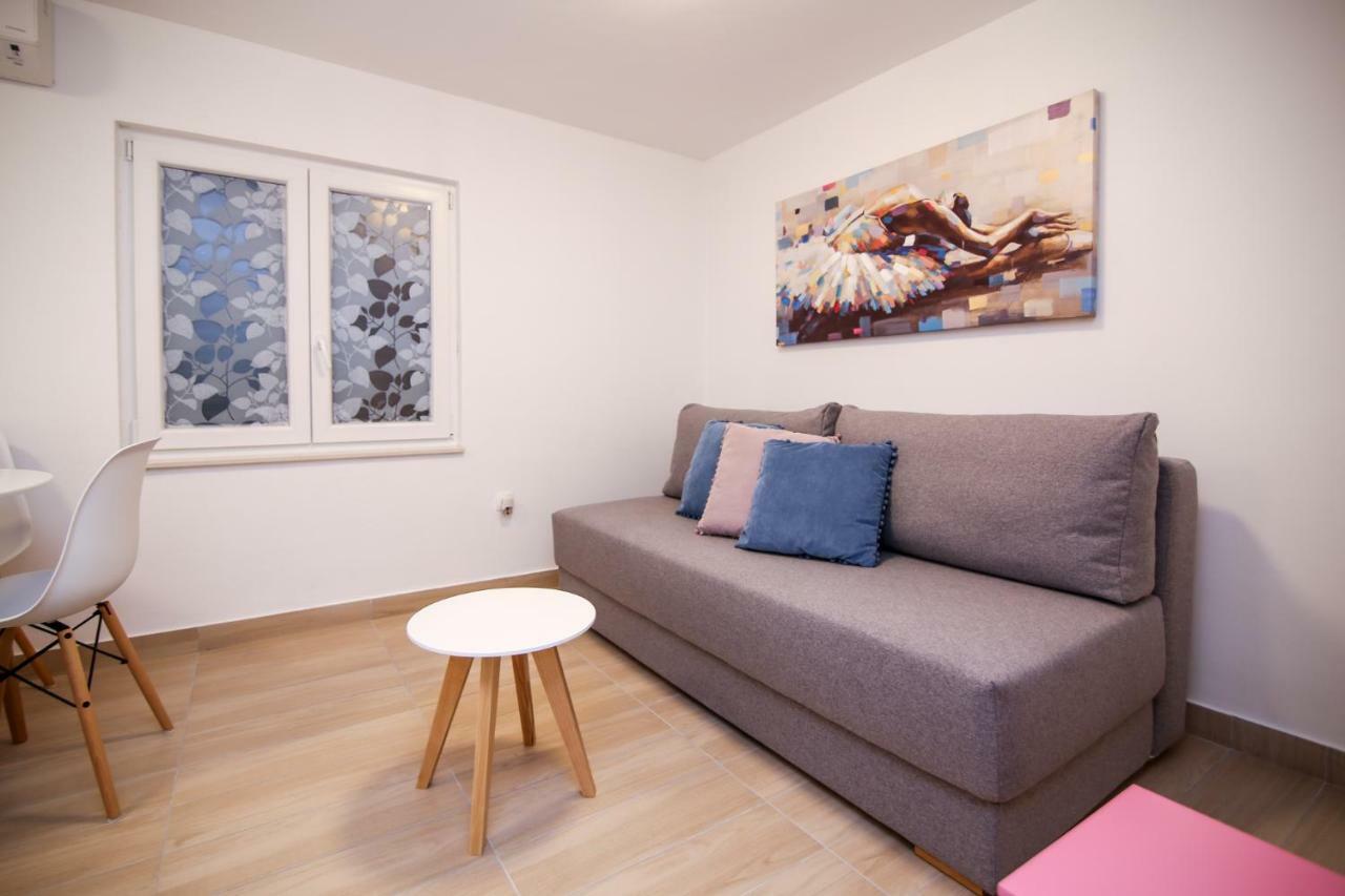 Apartamento Apartman L&A Biograd Na Moru Exterior foto